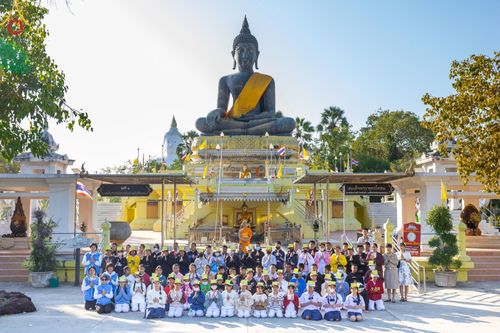 ภาพ No.195006:พิธีทอดผ้าป่าทำนุบำรุงศาสนสถาน ณ วัดไผ่โรงวัว ต.บางตาเถร อ.สองพี่น้อง จ.สุพรรณบุรี ในโครงการธรรมยาตรา กตัญญูบูชา มหาปูชนียาจารย์ พระมงคลเทพมุนี(สด จนฺทสโร) พระผู้ปราบมาร อนุสรณ์สถาน 7 แห่ง ปีที่ 13 วันที่ 13 มกราคม พ.ศ. 2568