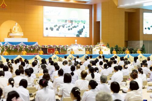 ภาพ No.228014:วันอาทิตย์ที่ 1 มิถุนายน พ.ศ. 2568 พิธีมุทิตาพระอุปสมบทอุทิศชีวิต ณ ห้องแก้วสารพัดนึก 1 วัดพระธรรมกาย