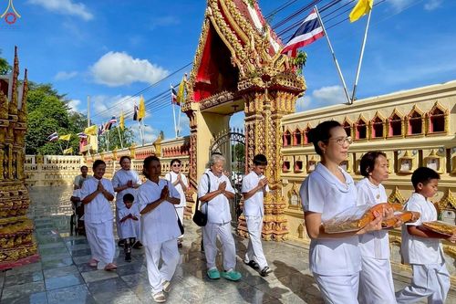 ภาพ No.258906:วันที่ 19 ตุลาคม พ.ศ. 2568 พิธีทอดกฐินสามัคคีทั่วไทย 30,000 วัด โดยคณะศิษยานุศิษย์ บูชาธรรม 81 ปี หลวงพ่อธัมมชโย ณ วัดโพรงมะเดื่อ อ.เมือง จ.นครปฐม