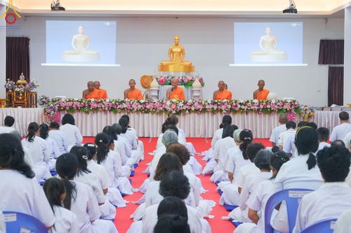 ภาพ No.153769:โครงการอบรมอุบาสก อุบาสิกาแก้ว รุ่นที่ 1 ผู้แทนทอดกฐินสามัคคี 30,000 วัดทั่วไทย ระหว่างวันที่ 6-8 กันยายน พ.ศ. 2567 ณ ศูนย์ปฏิบัติธรรมลำปาง