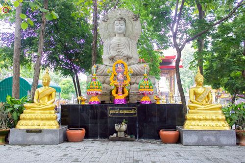 ภาพ No.252492:วันที่ 11 ตุลาคม พ.ศ. 2568 พิธีทอดกฐินสามัคคีทั่วไทย 30,000 วัด โดยคณะศิษยานุศิษย์ บูชาธรรม 81 ปี หลวงพ่อธัมมชโย ณ วัดโคกมะตูม อ.เมืองสระบุรี จ.สระบุรี