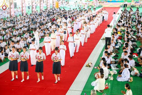 ภาพ No.172434:พิธีทอดกฐินเพื่อสร้าง "ลานเอนกประสงค์พญานาค 4 ตระกูล" วันที่ 15 พฤศจิกายน พ.ศ.2567 ณ พุทธอุทยานนานาชาติ อ.โพนพิสัย จ.หนองคาย