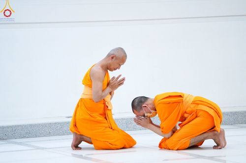 ภาพ No.92406:พิธีกรานกฐิน วันอาทิตย์ที่ 5 พฤศจิกายน พ.ศ. 2566 (แรม 7 ค่ำ เดือน 11) ณ อุโบสถ วัดพระธรรมกาย