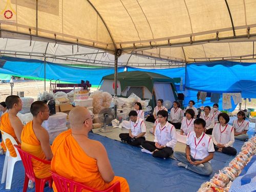 ภาพ No.119337:V.18 ทันทีม การเตรียมงาน เก็บงาน การรับบุญของเจ้าหน้าที่หน่วยงานต่างๆ เพื่อโครงการธรรมยาตรา กตัญญูบูชามหาปูชนียาจารย์ พระมงคลเทพมุนี (สด จนฺทสโร) พระผู้ปราบมาร อนุสรณ์สถาน 7 แห่ง ปีที่ 12 ระหว่างวันที่ 2 - 31 มกราคม พ.ศ.2567