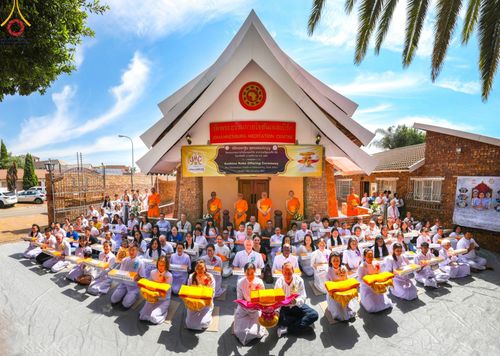 พิธีทอดกฐินสามัคคี วัดพระธรรมกายโจฮันเนสเบิร์ก ประเทศสาธารณรัฐแอฟริกาใต้ ในวันอาทิตย์ที่ 12 พฤศจิกายน พ.ศ. 2566