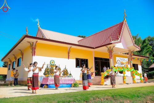 ภาพ No.172380:พิธีทอดกฐิน ณ สำนักสงฆ์บ้านผาเอียง ต.ห้วยต้อน อ.เมืองชัยภูมิ จ.ชัยภูมิ ในโครงการกฐินสามัคคีทั่วไทย 30,000 วัด บูชาธรรม 80 ปี หลวงพ่อธัมมชโย โดยคณะศิษยานุศิษย์วัดพระธรรมกาย วันที่ 28 ตุลาคม พ.ศ. 2567