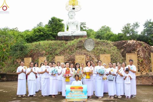 โครงการกฐินสามัคคีทั่วไทย 30,000 วัด บูชาธรรม 80 ปี หลวงพ่อธัมมชโย โดย คณะศิษยานุศิษย์วัดพระธรรมกาย ณ วัดเฉลิมราษฎร์ อ.กุยบุรี จ.ประจวบคีรีขันธ์ วันที่ 20 ตุลาคม พ.ศ. 2567