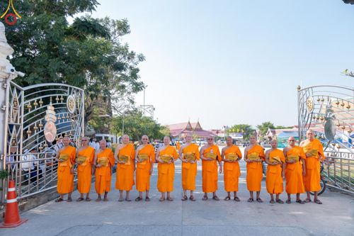 ภาพ No.111557:V.10 เก่งกล้า การเตรียมงาน เก็บงาน การรับบุญของเจ้าหน้าที่หน่วยงานต่างๆ เพื่อโครงการธรรมยาตรา กตัญญูบูชามหาปูชนียาจารย์ พระมงคลเทพมุนี (สด จนฺทสโร) พระผู้ปราบมาร อนุสรณ์สถาน 7 แห่ง ปีที่ 12 ระหว่างวันที่ 2 - 31 มกราคม พ.ศ.2567