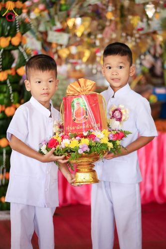 ภาพ No.169210:พิธีทอดกฐิน ณ วัดเนินสว่างวราราม จ.พิษณุโลก ในโครงการกฐินสามัคคีทั่วไทย 30,000 วัด บูชาธรรม 80 ปี หลวงพ่อธัมมชโย โดยคณะศิษยานุศิษย์วัดพระธรรมกาย วันที่ 24 ตุลาคม พ.ศ. 2567