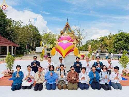 ภาพ No.211092:วันเสาร์ที่ 15 มีนาคม พ.ศ. 2568  การเตรียมงานของเจ้าหน้าที่ เพื่องานฉลองปทุมเจดีย์ ณ ศูนย์อบรมเยาวชนปัตตานี