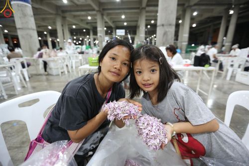 ภาพ No.127401:V.31 ทุ่มเทเพื่อบางกล่ำ การเตรียมงานของเจ้าหน้าที่หน่วยงานต่างๆ  เพื่องานธรรมยาตราอัญเชิญพระบรมสารีริกธาตุ ประดิษฐาน ณ มหารัตนเจดีย์สิริปทุมสวรรค์ (เจดีย์อริยพุทธะ 5 พระองค์) ณ ศูนย์ปฏิบัติธรรมภาคใต้ อ.บางกล่ำ จ.สงขลา ระหว่างวันที่ 9-10 มีนาคม พ.ศ. 2567