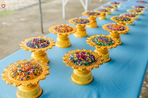 ภาพ No.246805:วันอาทิตย์ที่ 14 กันยายน พ.ศ. 2568 พิธีทอดผ้าป่า ซื้อดิน ปรับพื้นที่ลานธรรม  และพิธีกลั่นแผ่นดิน โปรยทราย สถาปนาองค์พระเจดีย์ เพื่อสร้างสันติภาพโลก  ณ ศูนย์ปฏิบัติธรรมสระบุรี อ.พระพุทธบาท จ.สระบุรี