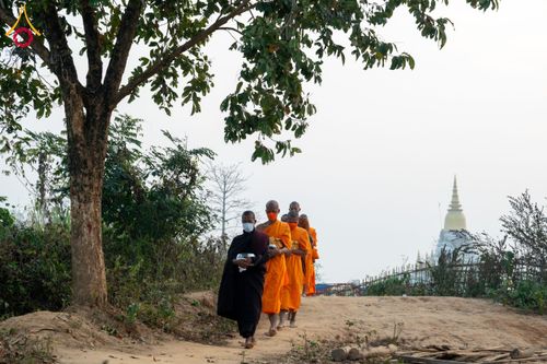 ภาพ No.130923:Photo Story ปฐมบรรพชาชาวพุทธมาร์มา Episode 4/5 วันที่ 13 กุมภาพันธ์พ.ศ. 2567 ณ วัดธัมจักร อรัญกุฏิ บังกลาเทศ