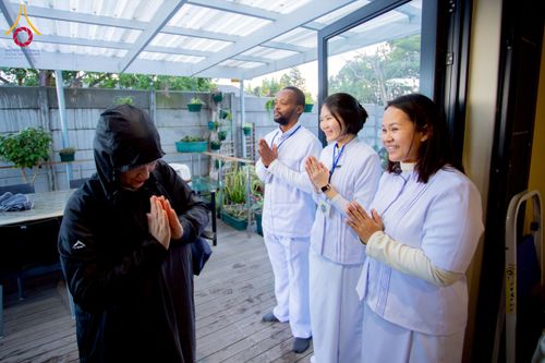 ภาพ No.233234:วันอาทิตย์ที่ 6 กรกฎาคม พ.ศ. 2568 พิธีถวายมหาสังฆทานแด่คณะสงฆ์ทั่วโลกและพิธีตักบาตรเนื่องในวันเข้าพรรษา  ณ วัดพุทธเคปทาวน์ ประเทศแอฟริกาใต้