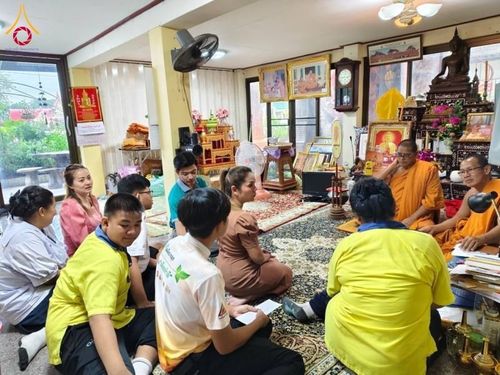 ภาพ No.176709:พิธีทอดกฐิน ณ วัดสวนส้ม จ.สมุทรสาคร ในโครงการกฐินสามัคคีทั่วไทย 30,000 วัด บูชาธรรม 80 ปี หลวงพ่อธัมมชโย โดยคณะศิษยานุศิษย์วัดพระธรรมกาย วันที่ 27 ตุลาคม พ.ศ.2567