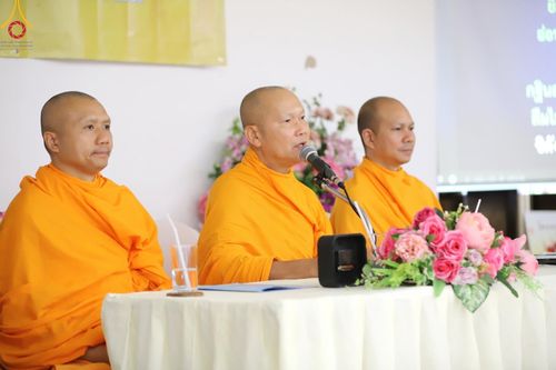 ภาพ No.152724:โครงการอบรมอุบาสก อุบาสิกาแก้ว รุ่นที่ 1 ตัวแทนทอดกฐินสามัคคีทั่วไทย 30,000 วัด บูชาธรรม 80 ปี หลวงพ่อธัมมชโย ระหว่างวันที่ 6-8 กันยายน พ.ศ.2567 ณ ศูนย์ปฏิบัติธรรมเมืองตรัง