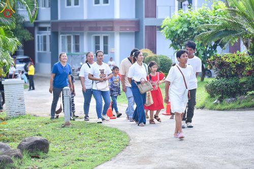 ภาพ No.216442:วันอังคารที่ 8 เม.ย. พ.ศ. 2568 พิธีบรรพชาสามเณร ณ ศูนย์ปฏิบัติธรรมเขาคิชฌกูฏ จันทบุรี