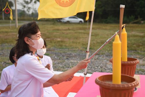 ภาพ No.76453:พิธีกลั่นแผ่นดิน โปรยดอกไม้ ขนทรายเข้าศูนย์ เพื่อสร้างอาคารปฏิบัติธรรม 80 ปี หลวงพ่อธัมมชโย  ณ ศูนย์ปฏิบัติธรรมวิหารแดง ตำบลเจริญธรรม อำเภอวิหารแดง จ.สระบุรี วันอาทิตย์ที่ 19 กุมภาพันธ์ พ.ศ. 2566