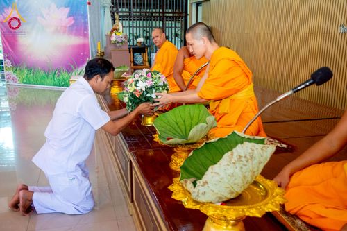 ภาพ No.233022:โครงการบรรพชาอุปสมบทหมู่รุ่นเข้าพรรษา ปี ๒๕๖๘ ระหว่างวันที่ ๒๕ มิ.ย. - ๕ พ.ย. ๒๕๖๘ ณ ศูนย์อบรมเยาวชนบางปะหัน