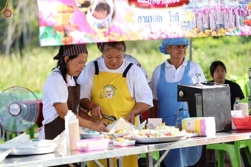 ภาพ No.94624:พิธีทอดกฐินสามัคคี สร้างกุฏิสงฆ์หลังแรก ณ ศูนย์ปฏิบัติธรรมและอบรมเยาวชนเมืองยะลา (ถนนเวฬุวัน ซอยเศรษฐี) วันที่ 15 พฤศจิกายน พ.ศ. 2566
