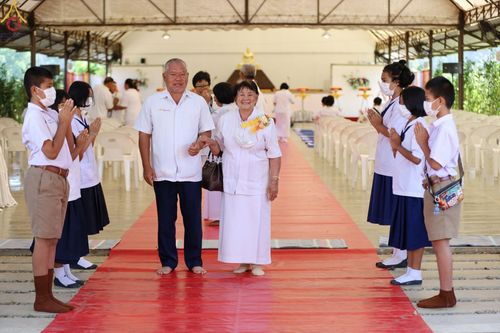 ภาพ No.76827:พิธีทอดผ้าป่าแก้วสำเร็จ เพื่อปูพื้นอาคารอเนกประสงค์ทั้ง 4 หลัง วันอาทิตย์ที่ 26 กุมภาพันธ์ พ.ศ. 2566 ณ ศูนย์ปฏิบัติธรรมนานาชาติเบตง จ.ยะลา