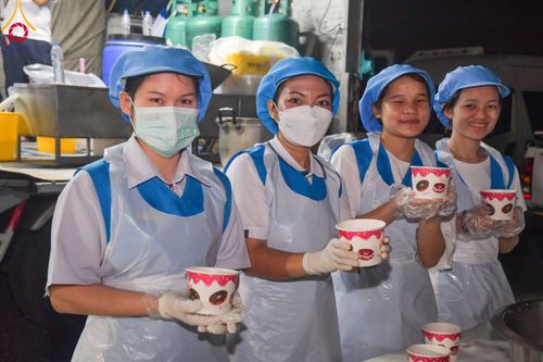 ภาพ No.113579:พิธีถวายภัตตาหารเป็นสังฆทาน แด่คณะพระธรรมยาตรา ปีที่ 12 วันที่ 17 มกราคม พ.ศ. 2567 ณ วัดโบสถ์(บน) บางคูเวียง จ.นนทบุรี