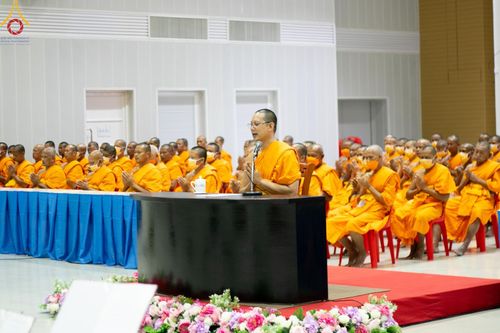 ภาพ No.123530:พิธีถวายสลากภัต แด่พระภิกษุสงฆ์ เพื่อโครงการธรรมยาตรา กตัญญูบูชา มหาปูชนียาจารย์ พระมงคลเทพมุนี (สด จนฺทสโร) พระผู้ปราบมาร อนุสรณ์สถาน 7 แห่ง ปีที่ 12 ระหว่างวันที่ 2 - 31 มกราคม พ.ศ.2567
