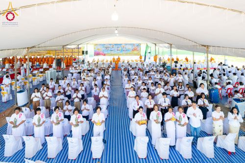 ภาพ No.211474:วันอาทิตย์ที่ 16 มีนาคม พ.ศ. 2568 พิธีทอดผ้าป่าฉลองปทุมเจดีย์ ณ ศูนย์อบรมเยาวชนปัตตานี