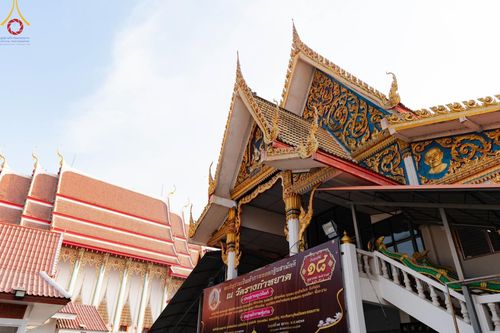 ภาพ No.200444:พิธีทอดผ้าป่าทำนุบำรุงศาสนสถาน ณ วัดรางกำหยาด ตำบลบางภาษี อำเภอบางเลน จังหวัดนครปฐม ในโครงการธรรมยาตรา กตัญญูบูชา มหาปูชนียาจารย์ พระมงคลเทพมุนี(สด จนฺทสโร) พระผู้ปราบมาร อนุสรณ์สถาน 7 แห่ง ปีที่ 13 วันที่ 22 มกราคม พ.ศ. 2568