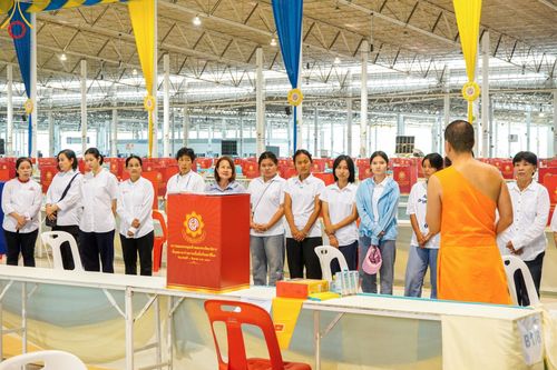 ภาพ No.147931:V.43 ภาพเตรียมงาน ปฎิบัติงาน ของเจ้าหน้าที่ อาสาสมัคร ทุกสถานะ เพื่อความสำเร็จ ในงานวันสมาธิโลก วันอาทิตย์ที่ 4 สิงหาคม พ.ศ.2567