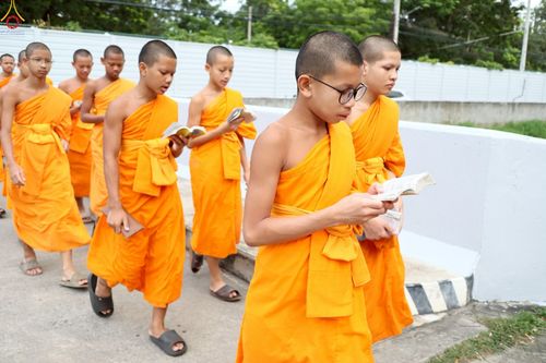 ภาพ No.231849:วันที่ 5 กรกฎาคม พ.ศ. 2568 พิธีถวายภัตตาหารเมนูสวรรค์ เพื่อการบรรลุธรรม ณ หอฉันคุณยายอาจารย์ฯ วัดพระธรรมกาย