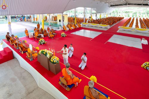 ภาพ No.86617:พิธีเจริญพระพุทธมนต์ถวายพระพรชัยมงคลแด่ สมเด็จพระนางเจ้าสิริกิติ์ พระบรมราชินีนาถ พระบรมราชชนนีพันปีหลวง พระบาทสมเด็จพระวชิรเกล้าเจ้าอยู่หัว และสมเด็จพระนางเจ้าฯ พระบรมราชินี วันจันทร์ที่ ๒๘ สิงหาคม พ.ศ. ๒๕๖๖ ณ มณฑลพิธีฯ อาคารโถงช้างฯ วัดพระธรรมกาย