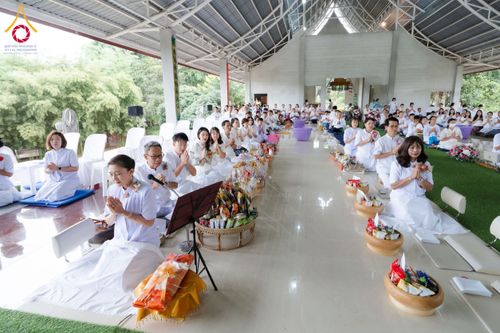 ภาพ No.165596:พิธีทอดกฐินศูนย์ปฏิบัติธรรมแก้วภูเรือ จ.เลย ในโครงการกฐินสามัคคีทั่วไทย 30,000 วัด บูชาธรรม 80 ปี หลวงพ่อธัมมชโย โดยคณะศิษยานุศิษย์วัดพระธรรมกาย วันที่ 20 ตุลาคม พ.ศ. 2567