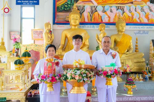 ภาพ No.177249:พิธีทอดกฐิน ณ วัดท่าลี่ ต.เมืองพลับพลา อ.ห้วยแถลง จ.นครราชสีมา ในโครงการทอดกฐินสามัคคีทั่วไทย 30,000 วัด บูชาธรรม 80 ปี หลวงพ่อธัมมชโย โดยคณะศิษยานุศิษย์วัดพระธรรมกาย วันที่ 31 ตุลาคม พ.ศ. 2567