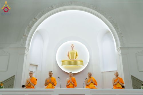 ภาพ No.232709:วันอาทิตย์ที่ 6 กรกฏาคม พ.ศ. 2568 พิธีบูชาข้าวพระ ณ วัดพระธรรมกายนอร์ธสวีเดน