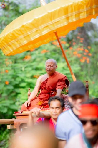 ภาพ No.253738:วันที่ 12 ตุลาคม พ.ศ. 2568 พิธีทอดกฐินสามัคคีทั่วไทย 30,000 วัด โดยคณะศิษยานุศิษย์ บูชาธรรม 81 ปี หลวงพ่อธัมมชโย ณ วัดดอยคำ ตำบลทากาศ  อำเภอแม่ทา จังหวัดลำพูน