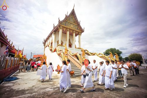 ภาพ No.164556:พิธีทอดกฐิน ณ วัดทางหลวง อ.บางซ้าย จ.พระนครศรีอยุธยา ในโครงการกฐินสามัคคีทั่วไทย 30,000 วัด บูชาธรรม 80 ปี หลวงพ่อธัมมชโย โดยคณะศิษยานุศิษย์วัดพระธรรมกาย วันที่ 20 ตุลาคม พ.ศ. 2567