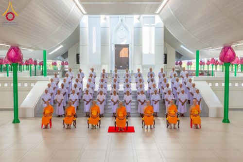 ภาพ No.275891:วันพุธที่ 3 ธันวาคม พ.ศ. 2568 พิธีบรรพชาอุปสมบท โครงการอุปสมบทบูชาธรรมมหาปูชนียาจารย์ ปี 2568 ณ โบสถ์พระไตรปิฏก วัดพระธรรมกาย