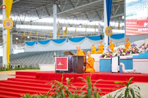 ภาพ No.90448:พิธีปฏิบัติธรรม และพิธีจุดเทียนใจ ไฟนิรันดร์ อนันตชัย วันอาทิตย์ที่ 15 ตุลาคม พ.ศ. 2566 ณ สภาธรรมกายสากล วัดพระธรรมกาย