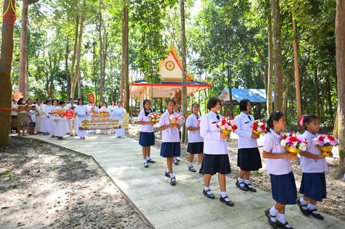 ภาพ No.95136:พิธีทอดกฐินสามัคคีทั่วไทย 5,000 วัด ณ วัดคชวรรณวนาราม จ.ฉะเชิงเทรา วันที่ 18 พฤศจิกายน พ.ศ. 2566