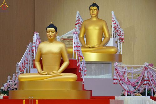 ภาพ No.84677:พิธีบรรจุพระบรมสารีริกธาตุภายในเกตุดอกบัวตูม องค์พระประธาน ณ ห้องแก้วสารพัดนึก 2 วัดพระธรรมกาย ในวันอาสาฬหบูชา อังคารที่ 1 สิงหาคม พ.ศ.2566