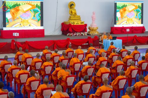 ภาพ No.315223:​วันอาทิตย์ที่ 22 มีนาคม พ.ศ.2569 สามเณรธรรมทายาทเนปาล 500 รูป ฟังธรรม สวดมนต์ ปฏิบัติธรรมร่วมกัน  ณ International Assembly and Meditation Hall Lumbini