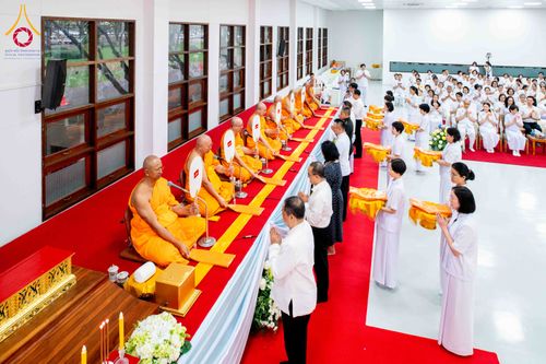 ภาพ No.314607:วันศุกร์ที่ 20 มีนาคม พ.ศ. 2569 พิธีบำเพ็ญกุศล คุณพ่อณรงค์ จินตมากุล โยมบิดา พระครูปลัดรัตนวีรวัฒน์ (รังสฤษดิ์ อิทฺธิจินตโก) ที่ปรึกษาเจ้าคณะจังหวัดปทุมธานี เจ้าอาวาสวัดพระธรรมกาย  ณ ห้องปลูกศรัทธา 2 วัดพระธรรมกาย ปทุมธานี