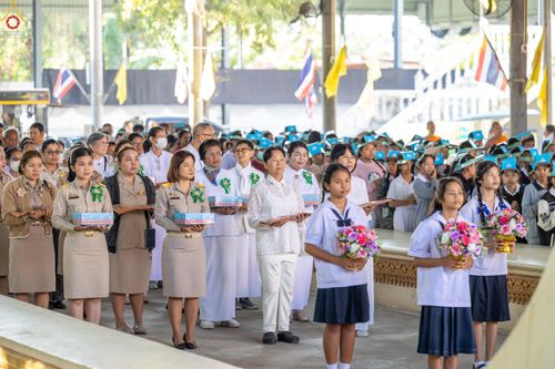 ภาพ No.293165:วันที่ 12 มกราคม พ.ศ. 2569 พิธีทอดผ้าป่าทำนุบำรุงศาสนสถาน ณ วัดไผ่โรงวัว ต.บางตาเถร อ.สองพี่น้อง จ.สุพรรณบุรี ในโครงการธรรมยาตรา กตัญญูบูชา มหาปูชนียาจารย์ พระมงคลเทพมุนี(สด จนฺทสโร) พระผู้ปราบมาร อนุสรณ์สถาน 7 แห่ง ปีที่ 14