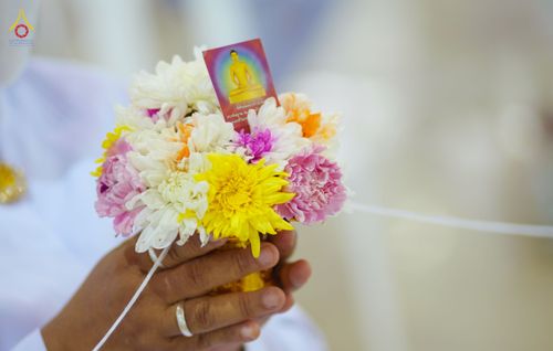 ภาพ No.81666:พิธีหล่อพระประธานเพื่อประดิษฐาน ณ ห้องแก้วสารพัดนึก 2 เนื่องในวันวิสาขบูชา วันเสาร์ที่ 3 มิถุนายน 2566 ณ วัดพระธรรมกาย จ.ปทุมธานี