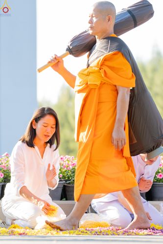 ภาพ No.287025:วันที่ 2 มกราคม พ.ศ.2569 พิธีต้อนรับพระธรรมยาตรา ครั้งที่ 1 (ภาพชุดที่ 2) ณ วัดพระธรรมกาย (วิหารหลวงปู่ - พระมหาธรรมกายเจดีย์)