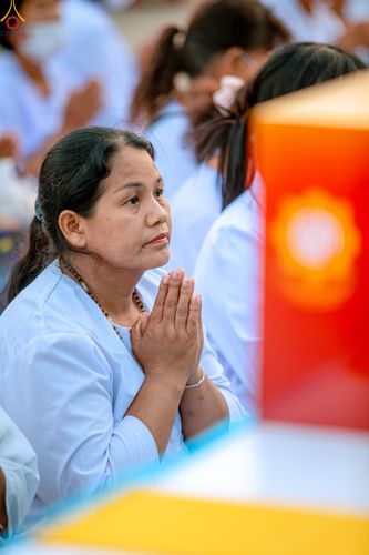 ภาพ No.324699:วันที่ 22 เมษายน พ.ศ.2569 (วันคุ้มครองโลก) บรรยากาศสาธุชน ในงานถวายมหาสังฆทาน 40,000 กว่าวัดทั่วประเทศ ณ ลานธรรม วัดพระธรรมกาย