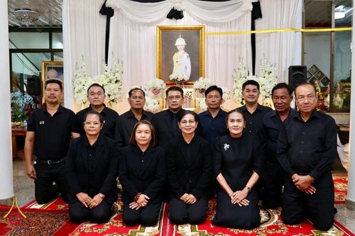 ภาพ No.337286:วันที่ 13-27 มิถุนายน พ.ศ.2569 พสกนิกรอำเภอคลองหลวง จัดพิธีบำเพ็ญกุศลสวดพระอภิธรรม อุทิศถวายพระกุศลแด่สมเด็จพระเจ้าลูกเธอ เจ้าฟ้าพัชรกิติยาภาฯ