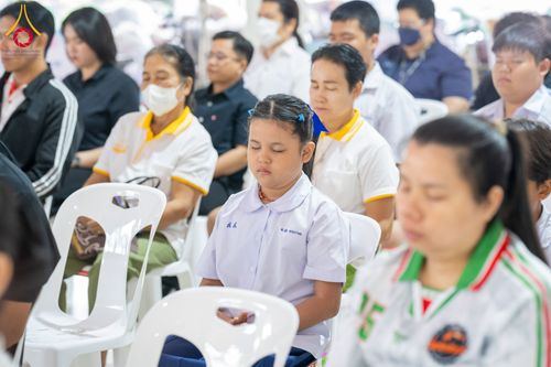 ภาพ No.290977:วันจันทร์ที่ 5 มกราคม พ.ศ. 2569  วัดพระธรรมกาย มูลนิธิธรรมกาย  จัดพิธีมอบของขวัญสนับสนุนการจัดกิจกรรมงานวันเด็กแห่งชาติ ประจำปี พ.ศ. 2569 ให้แก่องค์กรภาคีเครือข่ายกว่า 200 องค์กร ณ วัดพระธรรมกาย อ.คลองหลวง จ.ปทุมธานี