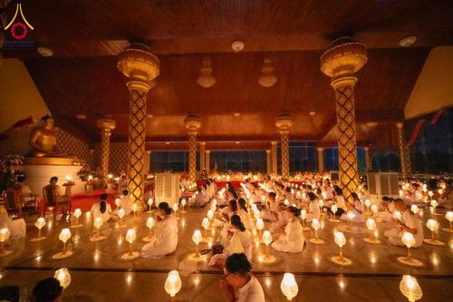 ภาพ No.210805:วันพฤหัสบดีที่ 13 มีนาคม พ.ศ. 2568  สมโภชพระประธานอุโบสถวัดป่าอุบลแก้ว จังหวัดอุบลราชธานี